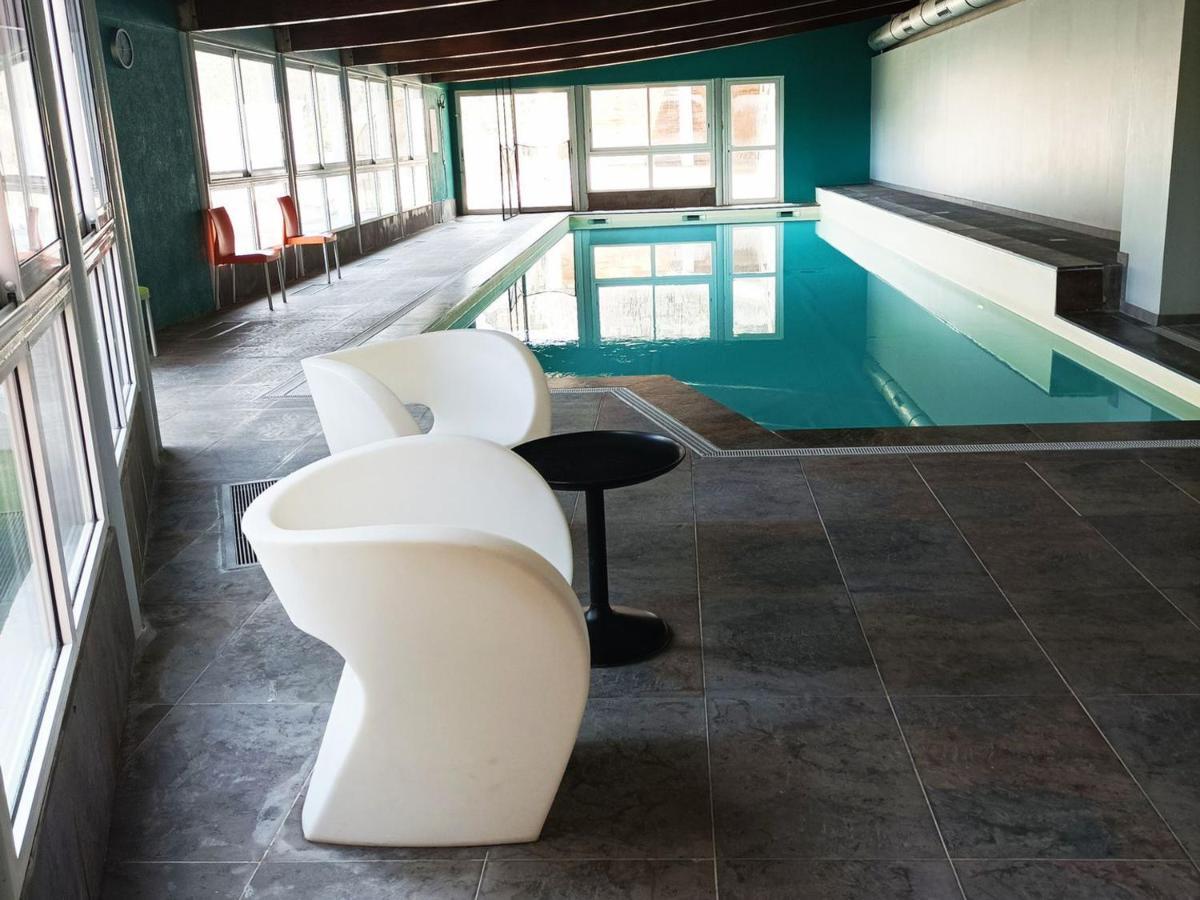 Studio 4 Personnes Avec Piscine Et Sauna - Residence Chateau Des Magnans - Jausiers - Fr-1-165B-45 Exterior foto